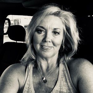 Meet your Posher, Diana